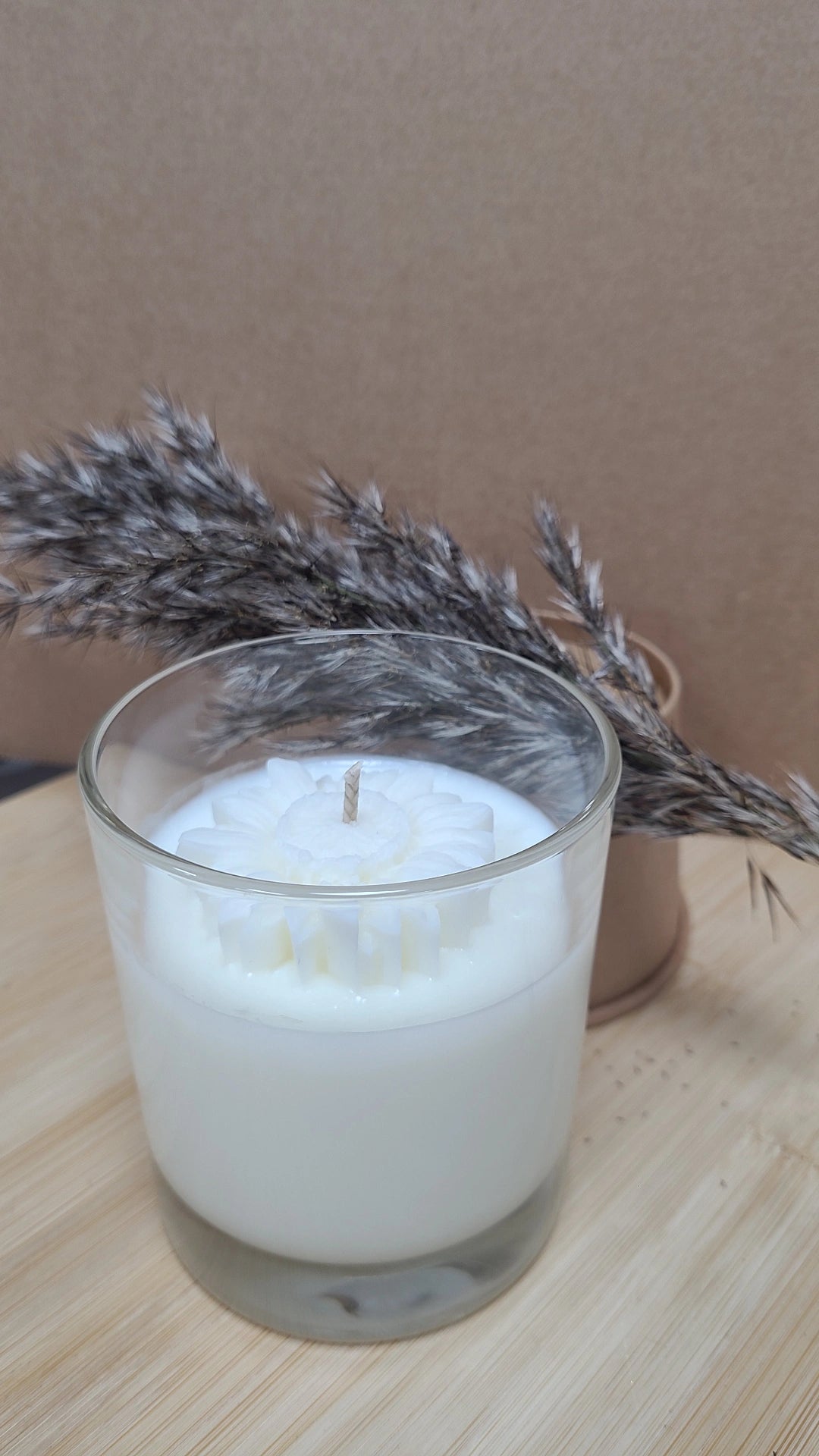 Sweet pea -soy wax candle